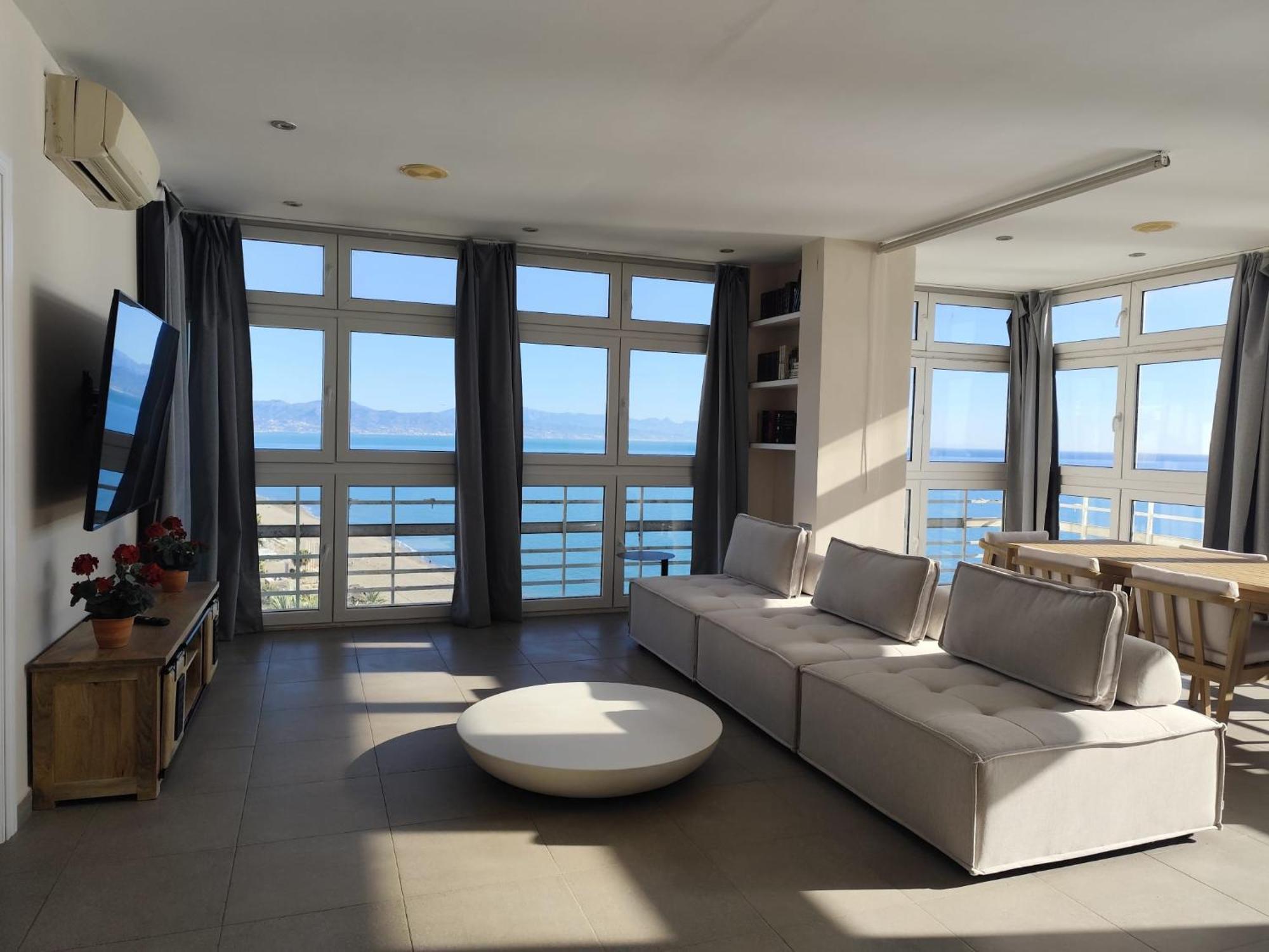 Apartamentos La Roca Rentals Торемолинос Екстериор снимка